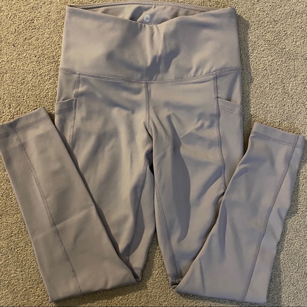 Lilac 90 Degree Leggings with Pockets